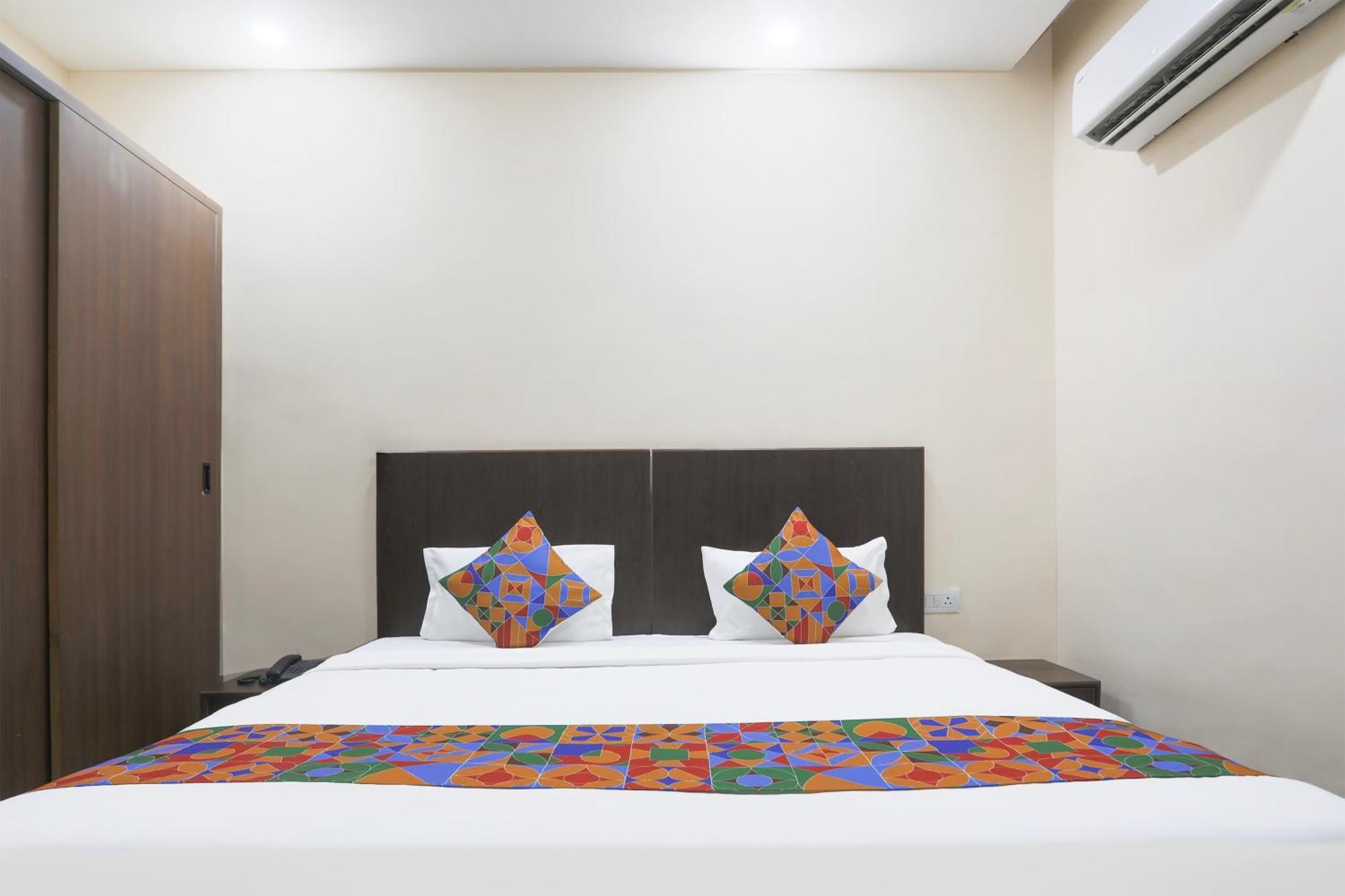 Fabhotel Bliss Premium Gurgaon Eksteriør billede